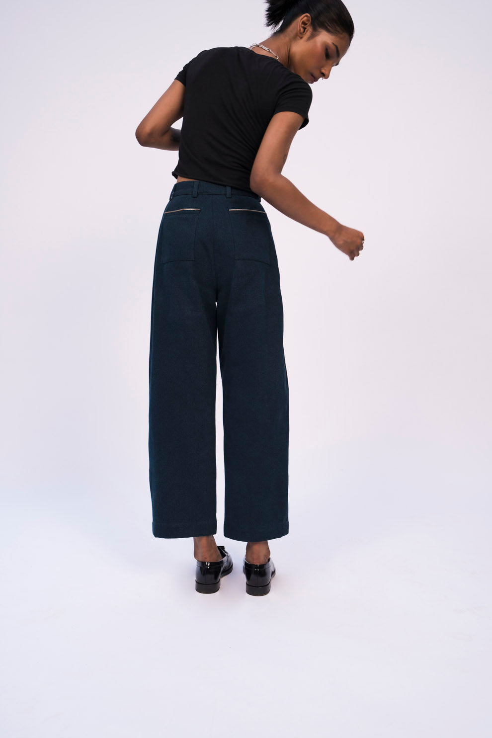 ZIPPER PANEL JEANS