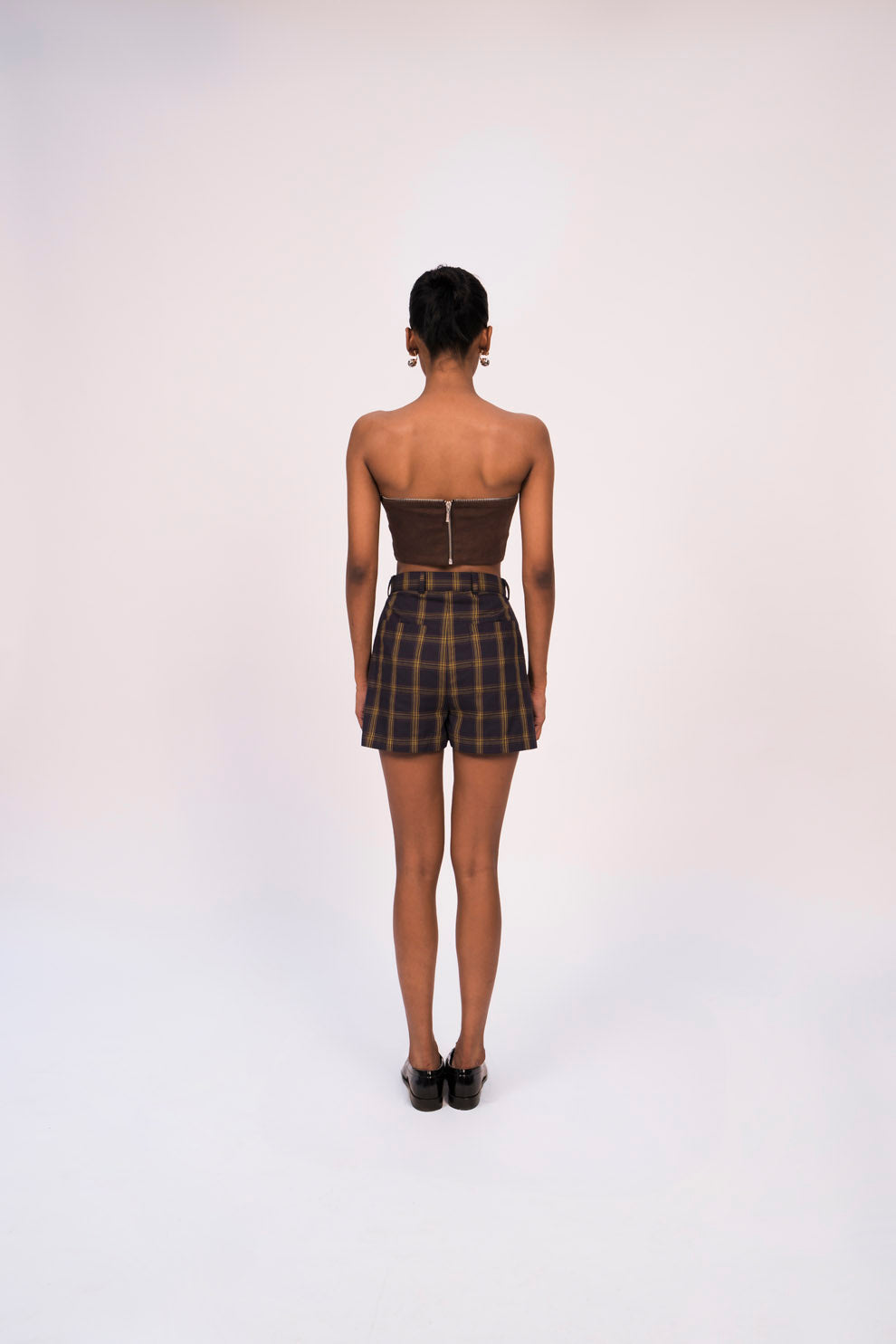 NAVY CHECK SHORTS