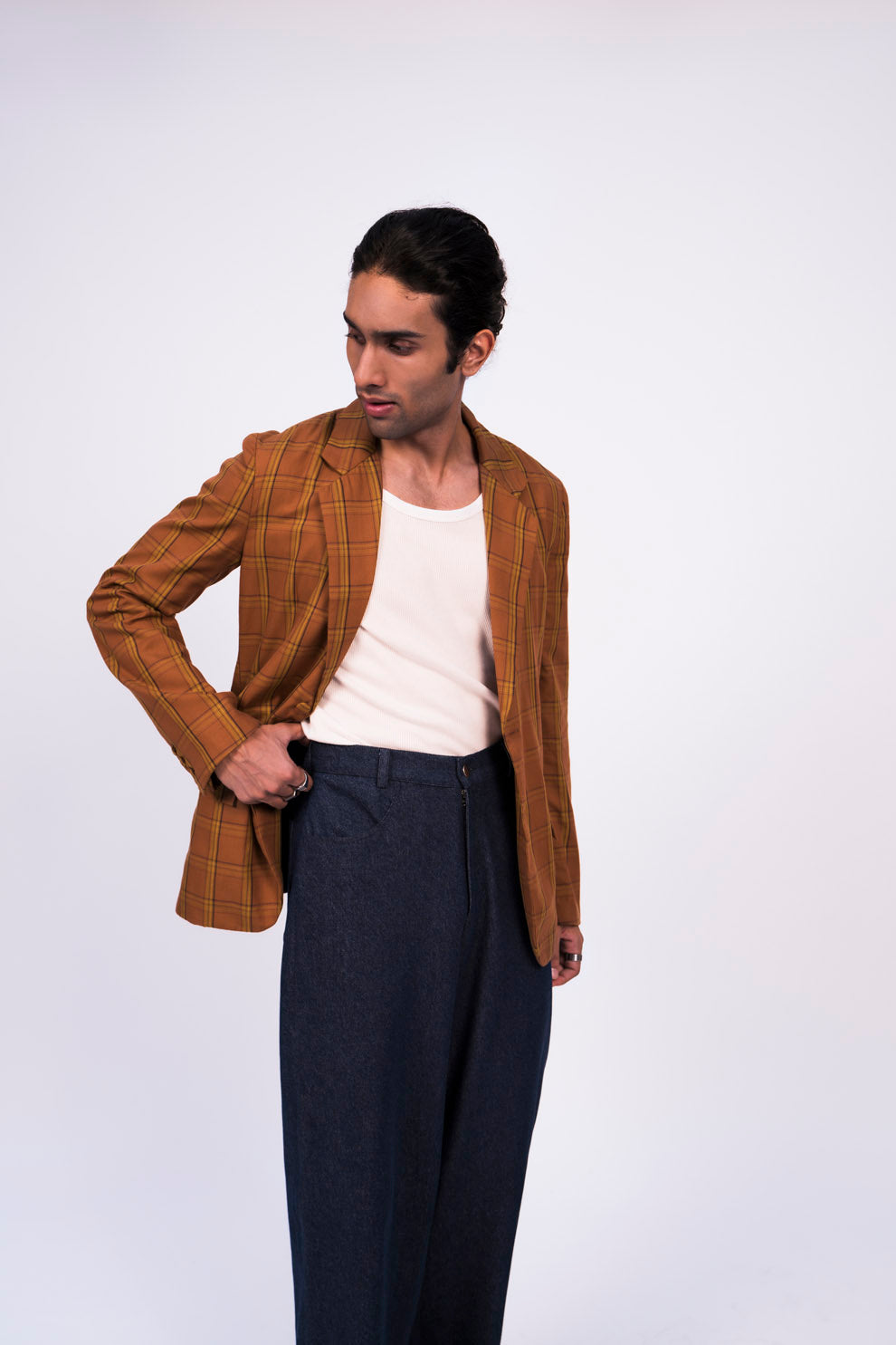 BROWN CHECK BLAZER