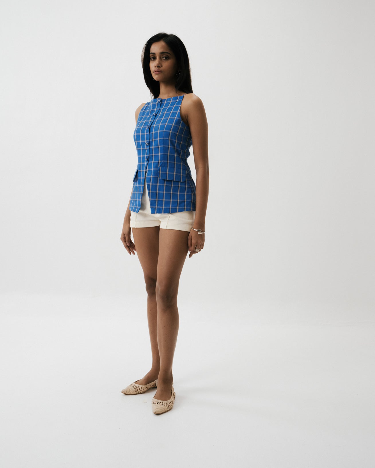 DECCAN VEST