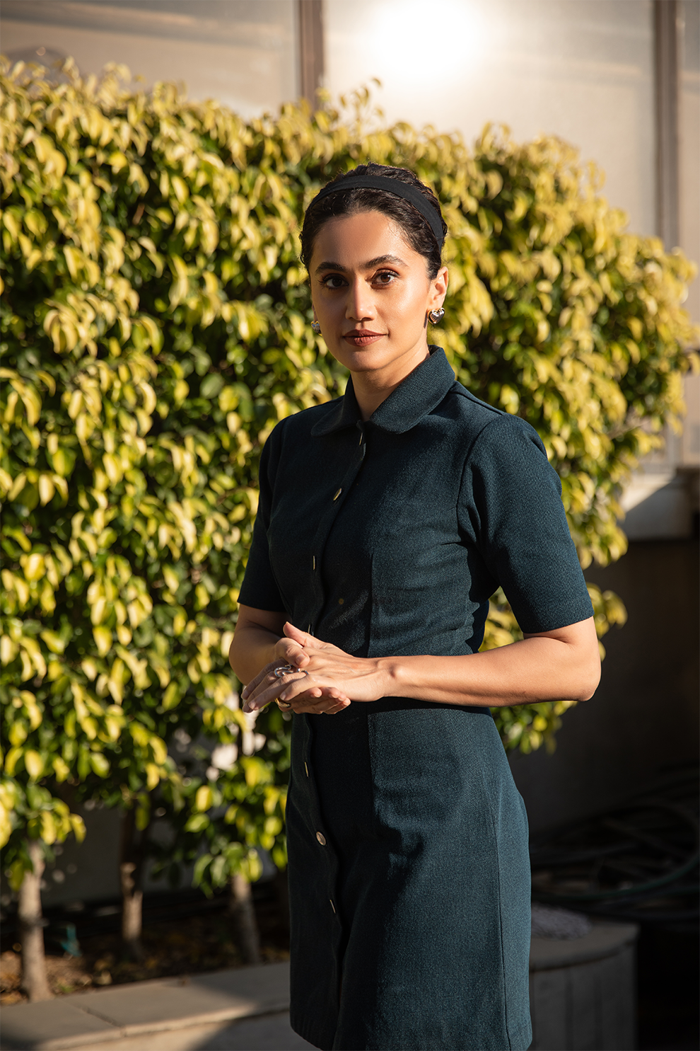 TAAPSEE PANNU IN THE BUTTON DOWN DRESS