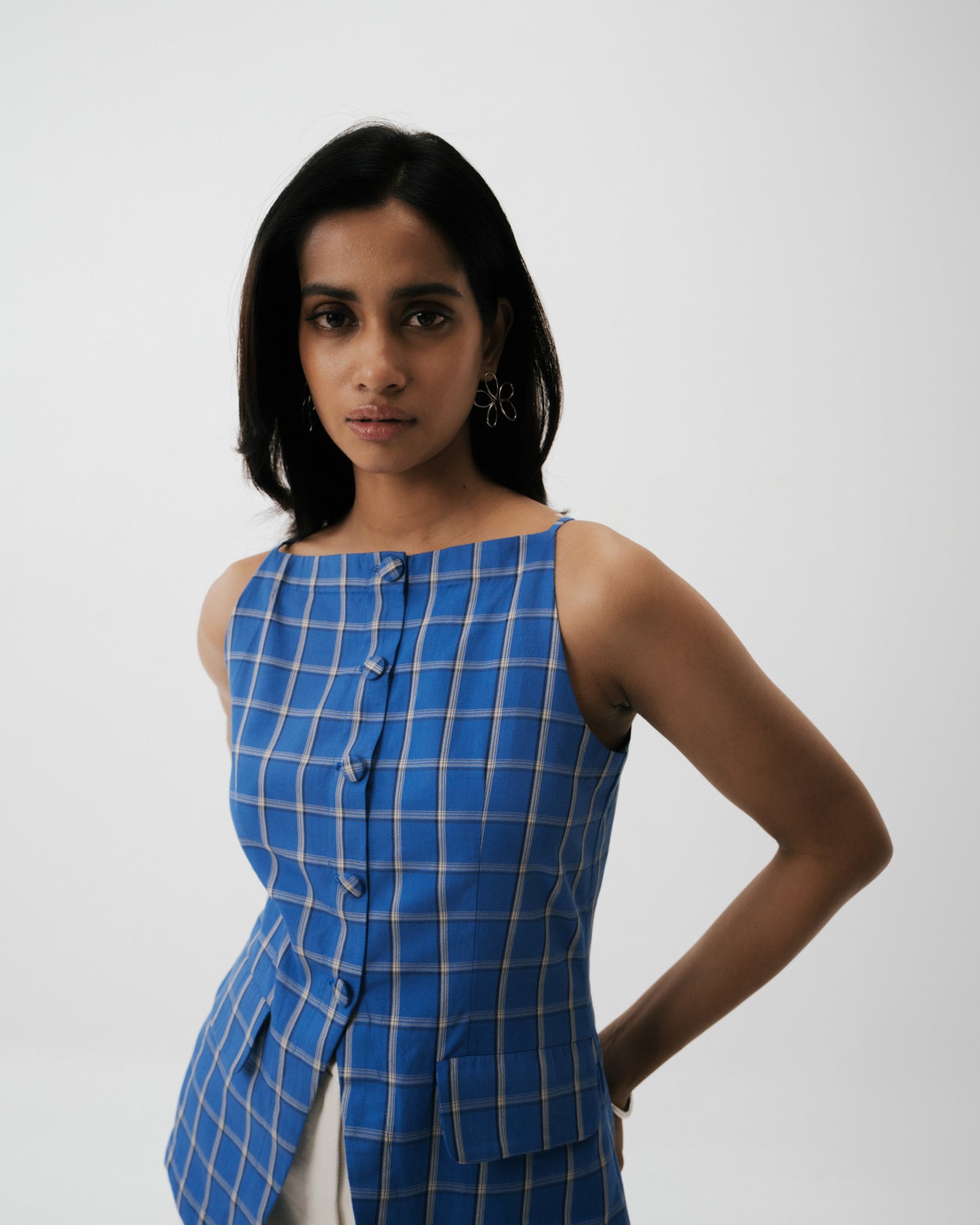 DECCAN VEST