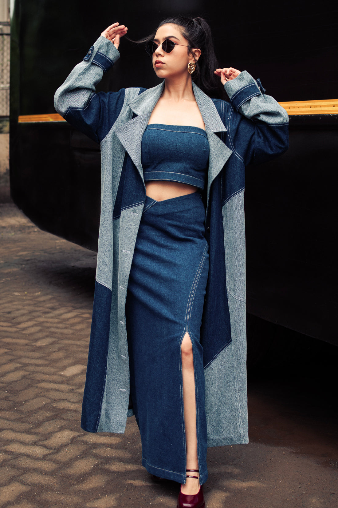 DIAGONAL SLIT SKIRT